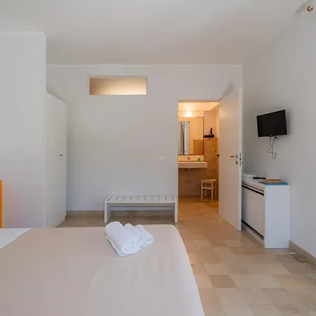 Melus Maris Villa Syracuse