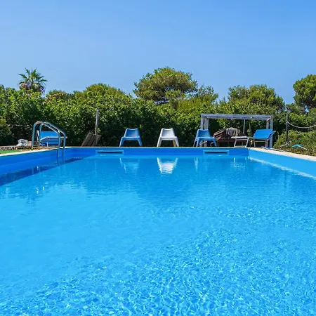 Melus Maris Villa