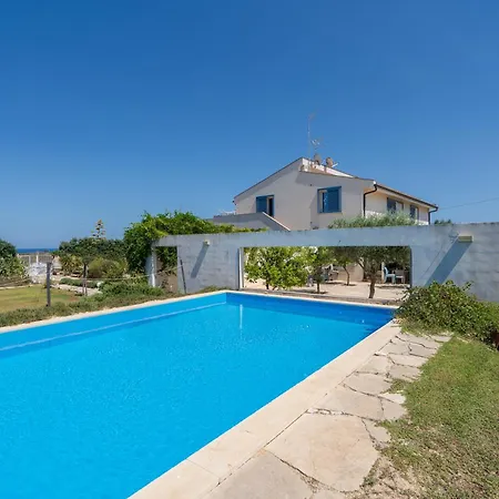 Villa Melus Maris