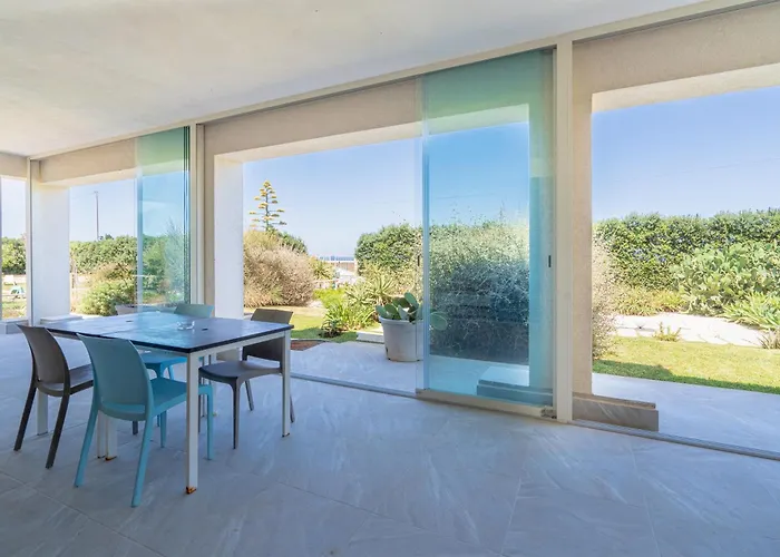 Melus Maris Villa Syrakus